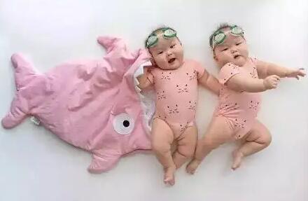 人工受孕双胞胎图片