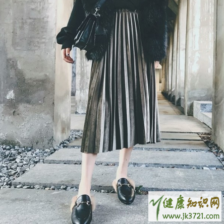 2017春季流行什么样的服饰春季流行服装及穿搭女生版