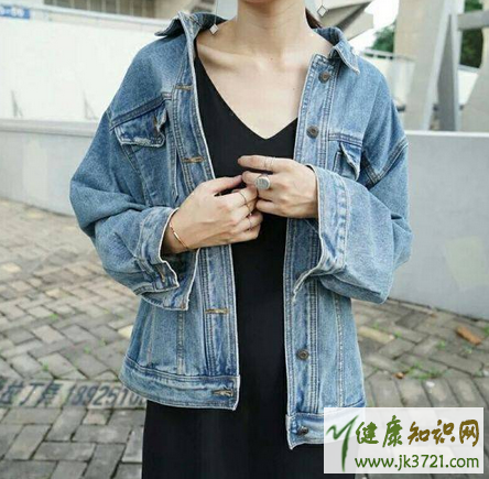 2017春季流行什么样的服饰春季流行服装及穿搭女生版