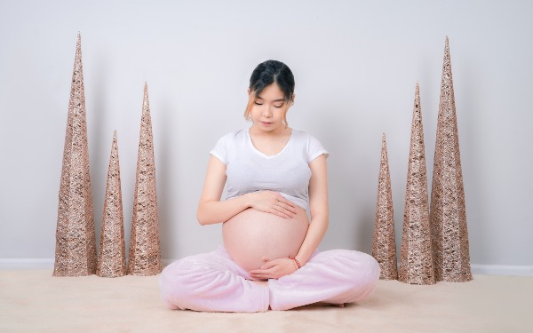 女性备孕和怀孕可以汗蒸吗？有什么害处？