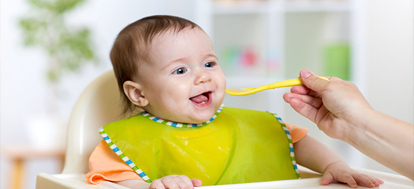 婴儿辅食木瓜泥适合几个月大的宝宝吃？