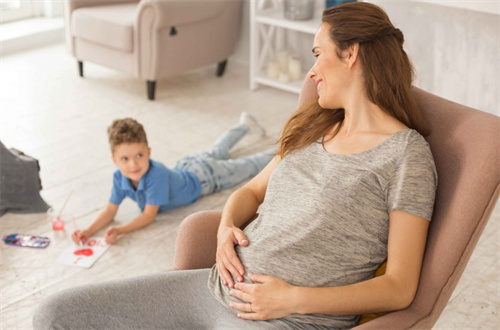 西北妇幼养囊的费用是多少？妇幼养囊成功率有多少