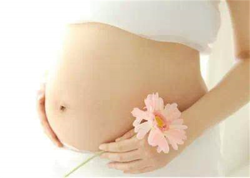 高龄女性如何试管婴儿助孕？高龄女性绝经后可不可以做试管婴儿
