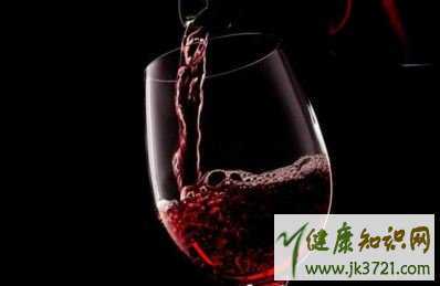 女人喝葡萄酒的八大好处喝葡萄酒的禁忌插图