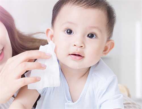 高烧和低烧哪个更严重？孩子高烧会烧坏脑子吗插图1