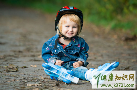 孩子擦伤怎么处理孩子擦伤破皮了怎么办插图1