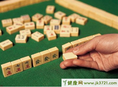 孕妇打麻将的六大危害孕妇打麻将的注意事项插图1