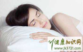 女人经期补血吃什么经期排毒养颜有什么方法插图3