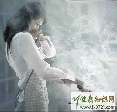 厨房油烟对女性身体有哪些危害如何减少油烟对人体的危害插图 厨房油烟对女性身体有哪些危害如何减少油烟对人体的危害插图