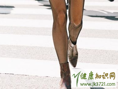 2017春季流行什么样的服饰春季流行服装及穿搭女生版插图25