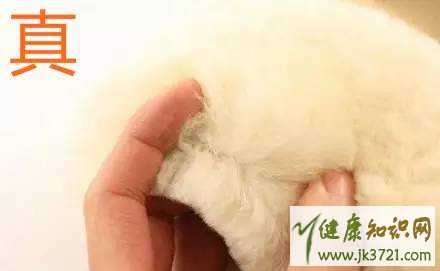 ugg雪地靴真假辨别方法ugg雪地靴价格多少钱插图7 ugg雪地靴真假辨别方法ugg雪地靴价格多少钱插图7