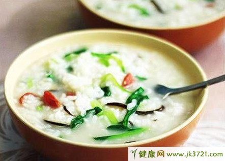 孕妇可以用开水泡饭吃吗开水泡饭吃有什么坏处插图1 孕妇可以用开水泡饭吃吗开水泡饭吃有什么坏处插图1