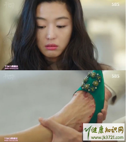 蓝色大海的传说剧里全智贤穿的衣服什么牌子全智贤穿的鞋子是什插图5 蓝色大海的传说剧里全智贤穿的衣服什么牌子全智贤穿的鞋子是什插图5