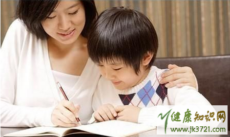 孩子的依赖心很重怎么办孩子为什么所有事情都依赖父母插图1 孩子的依赖心很重怎么办孩子为什么所有事情都依赖父母插图1