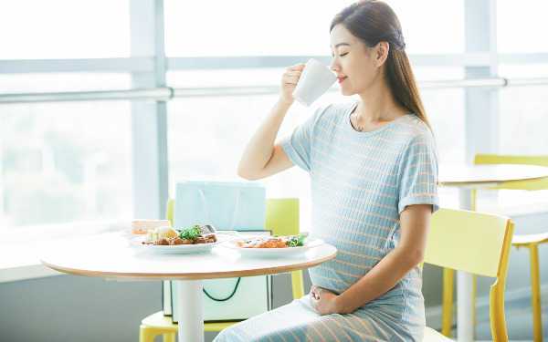 怀孕期间如何区分男孩和女孩？怀了男孩有什么征兆？插图
