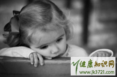 儿童抑郁症的表现如何治疗儿童抑郁症插图