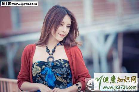 女性更年期性欲下降正常吗女性更年期性欲下降怎么办插图1 女性更年期性欲下降正常吗女性更年期性欲下降怎么办插图1
