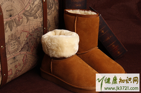 雪地靴什么牌子好雪地靴品牌排行榜2017插图 雪地靴什么牌子好雪地靴品牌排行榜2017插图
