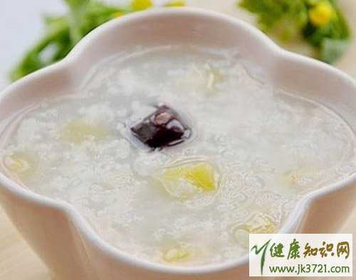宝宝爱流口水怎么办流口水的护理方法插图1