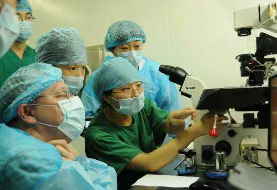 试管婴儿生龙凤胎的概率有多大？一定能生龙凤吗？插图2