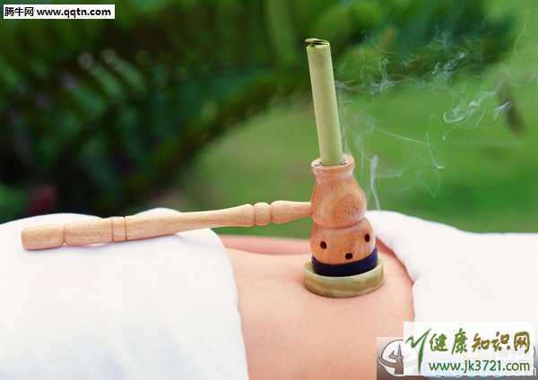 女性经期能艾灸吗艾灸能治痛经吗插图