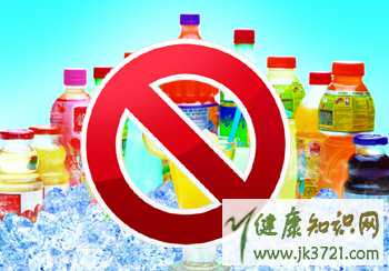 宝宝不爱喝水怎么办宝宝喝水的注意事项插图