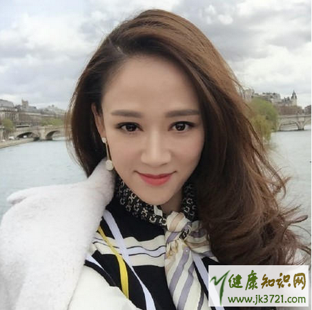 放弃我抓紧我陈乔恩厉薇薇蓝紫色小礼服牌子同款陈乔恩礼服价格插图