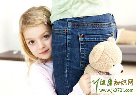 孩子的依赖心很重怎么办孩子为什么所有事情都依赖父母插图
