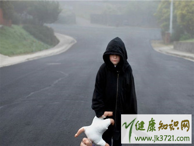 怎么判断孩子有自闭症自闭症的形成原因插图1