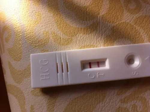 怀男孩的晨尿颜色有变化吗？怀男孩晨尿变色是真的吗？插图