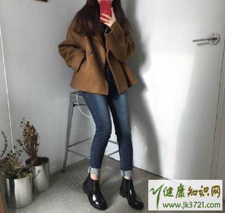 小个子女生搭配推荐小个子女生穿衣技巧插图1 小个子女生搭配推荐小个子女生穿衣技巧插图1