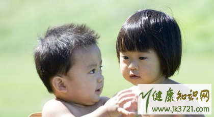 宝宝春季应该注意什么春天带宝宝踏青需要注意什么插图