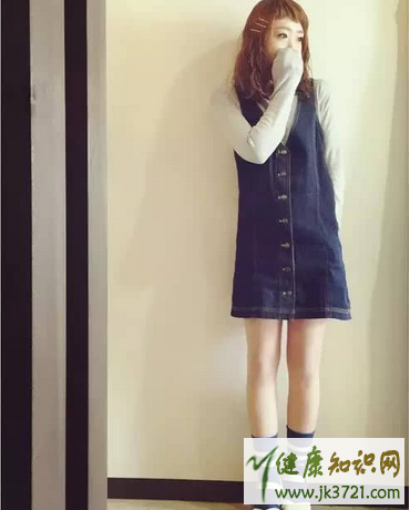 教你根据身形穿衣搭配女孩子黄金比例身材怎么算插图2 教你根据身形穿衣搭配女孩子黄金比例身材怎么算插图2