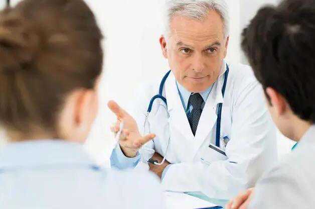 夫妻正常做试管男孩要花多少钱？做试管婴儿生男孩费用高吗？插图