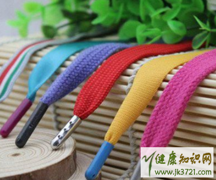 鞋带为什么总松开如何系鞋带不易松开还漂亮插图3 鞋带为什么总松开如何系鞋带不易松开还漂亮插图3