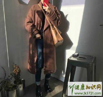 小个子女生搭配推荐小个子女生穿衣技巧插图3 小个子女生搭配推荐小个子女生穿衣技巧插图3