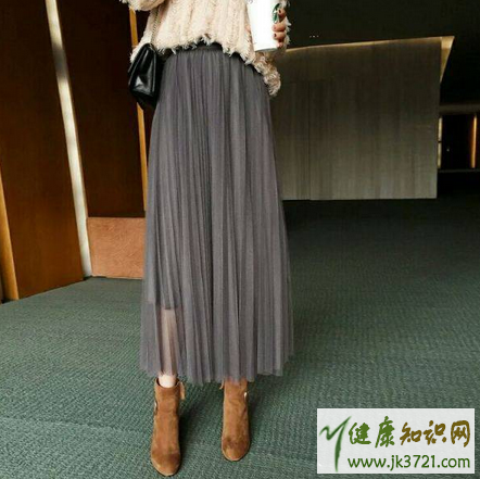 2017春季流行什么样的服饰春季流行服装及穿搭女生版插图20 2017春季流行什么样的服饰春季流行服装及穿搭女生版插图20