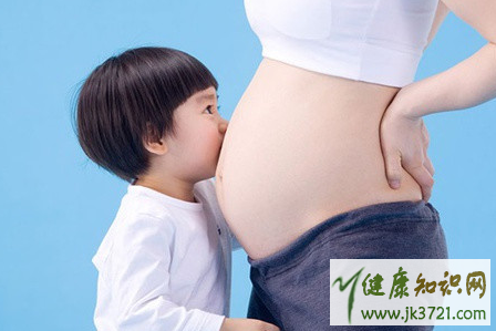 女人40岁还能生二胎吗70后妈妈备孕二胎方法插图 女人40岁还能生二胎吗70后妈妈备孕二胎方法插图