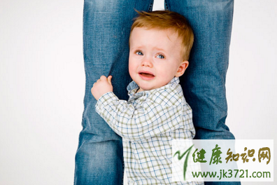 哪些孩子更容易认生孩子认生的常见原因插图1