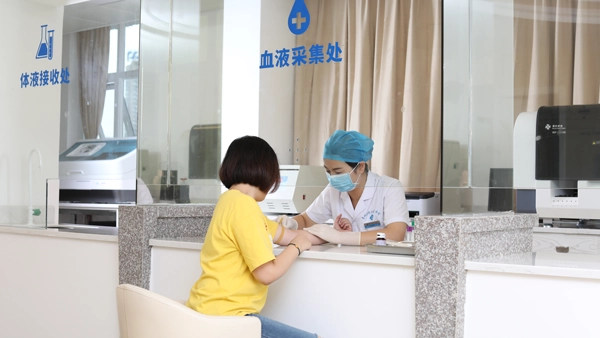 贵州第三代试管婴儿医院排名是怎样的？附贵州试管医院费用和成功率插图
