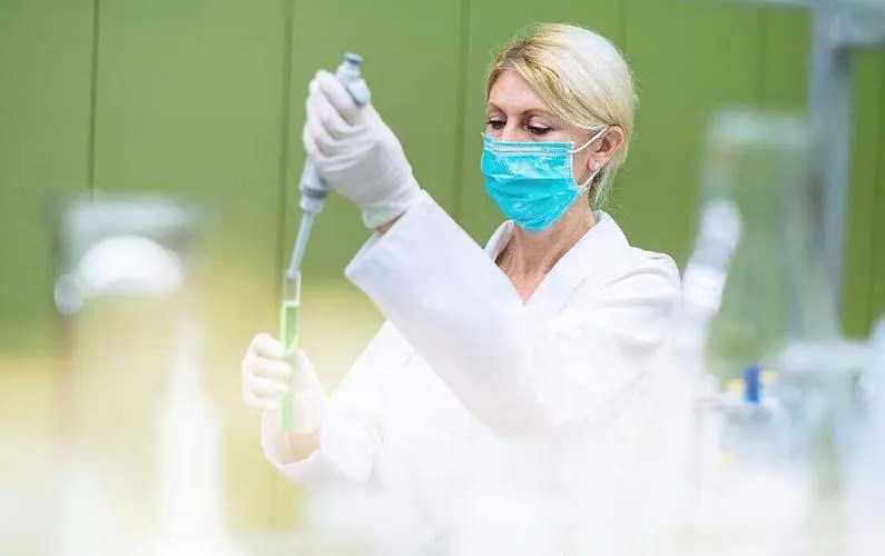 湖北三代试管婴儿医院排名是怎样的？附湖北医院试管费用成功率插图