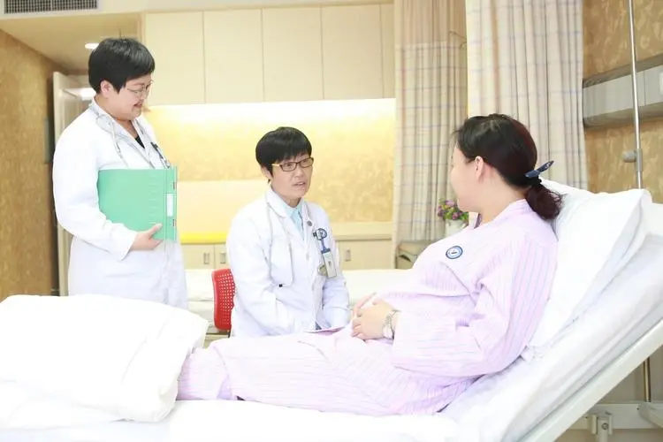 新疆三代试管婴儿医院排名如何？附新疆医院试管费用成功率详情插图