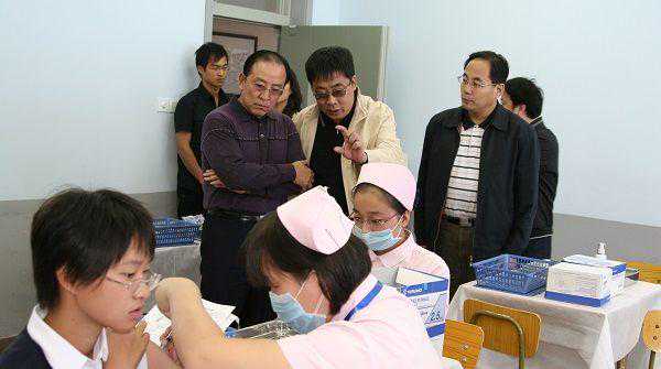 婴儿首次接种流感疫苗必打两针，医生：接种1针没效果插图1