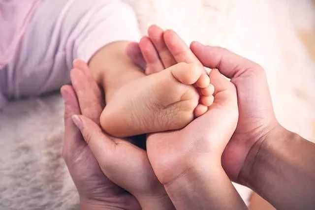 广州试管婴儿成功率高的医院有哪些?哪些情况不能做试管婴儿?插图 广州试管婴儿成功率高的医院有哪些?哪些情况不能做试管婴儿?插图