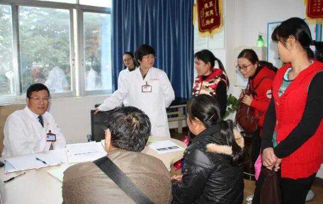 南宁试管医院排名怎么样?附南宁试管婴儿医院详细清单插图1 南宁试管医院排名怎么样?附南宁试管婴儿医院详细清单插图1