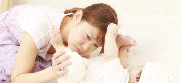 哺乳期一挤就有奶宝宝却吃不饱是怎么回事？插图1